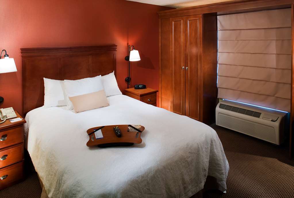 Hampton Inn Los Angeles Santa Clarita Room photo